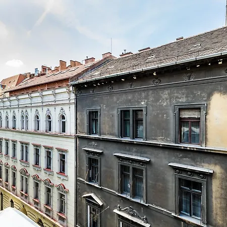Apartment K35 | Budapest